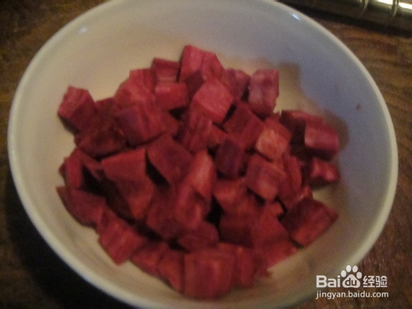 富含膳食纤维的美味紫薯粥！