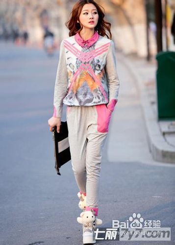 春季时尚撞色运动装 吸晴前卫超有型