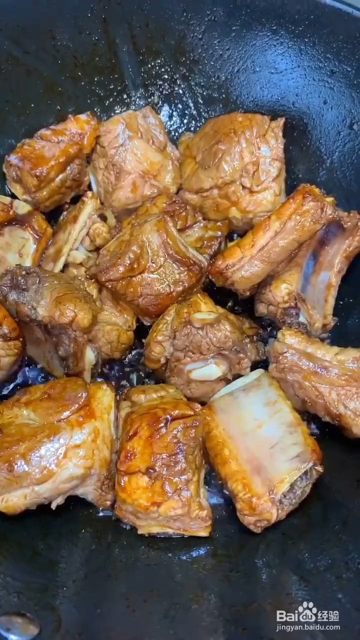 如何烹饪红烧排骨