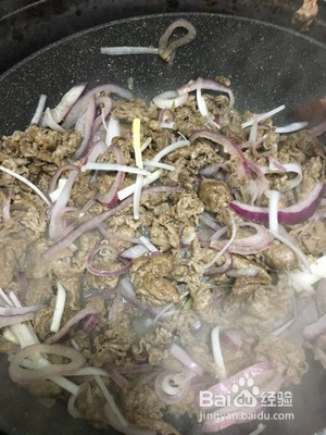 葱爆肥牛的做法？教你怎么做葱爆肥牛