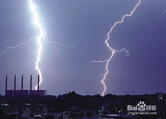 夏季如何应对雷雨灾害