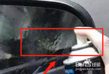 怎么让后视镜不上霜