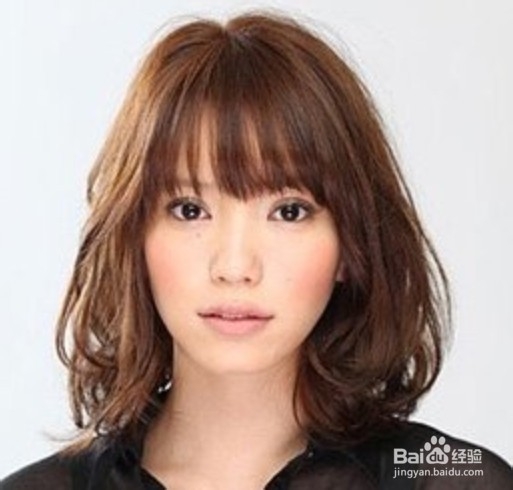 一分钟中短发瞬间变复古女神