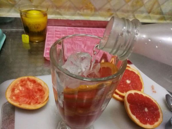 满杯西柚泡泡饮#在“家”打造ins风美食