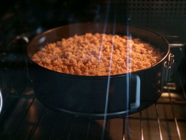 碧根果酥底酥粒芝士蛋糕