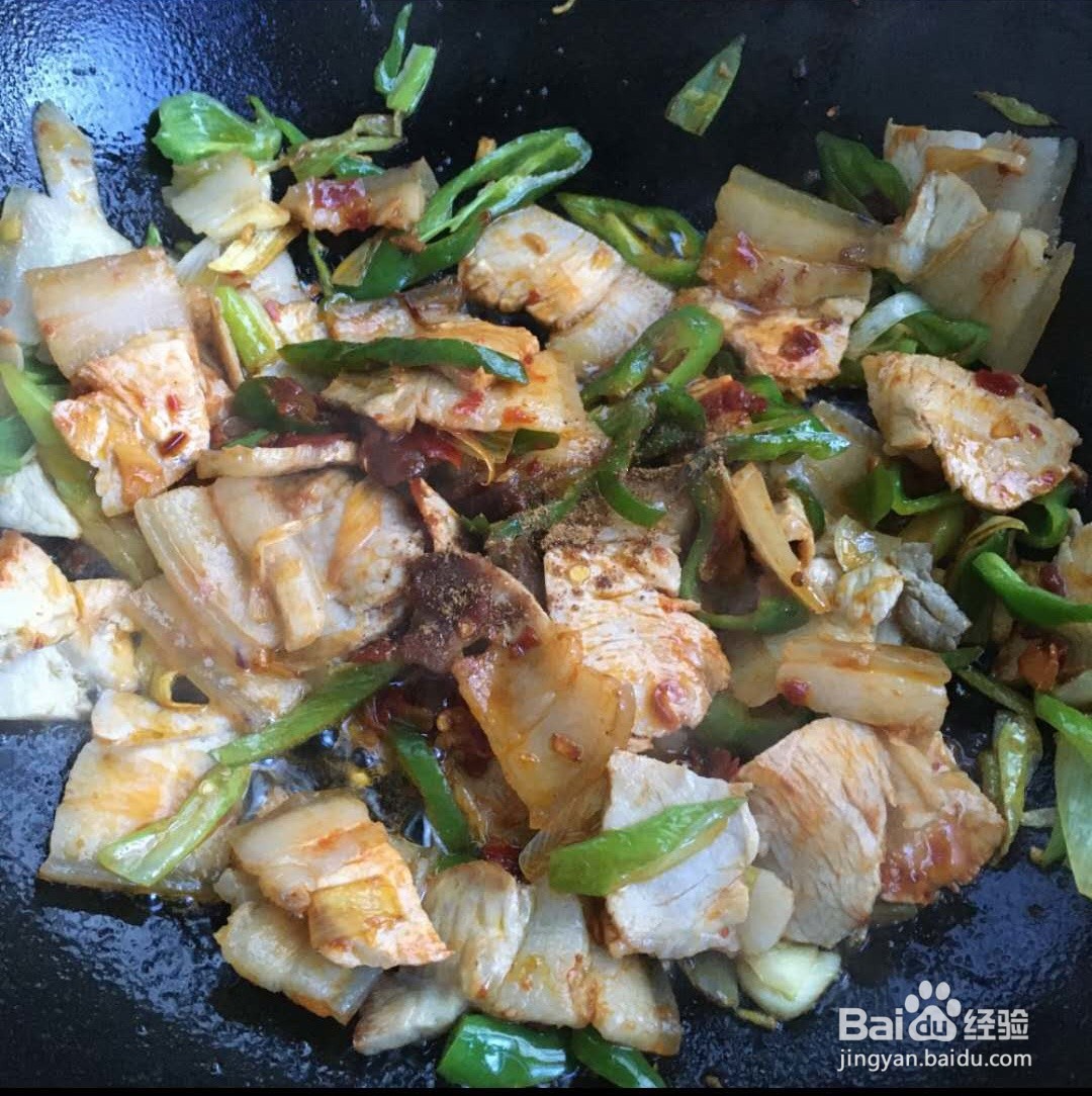 如何制作家常回锅肉?