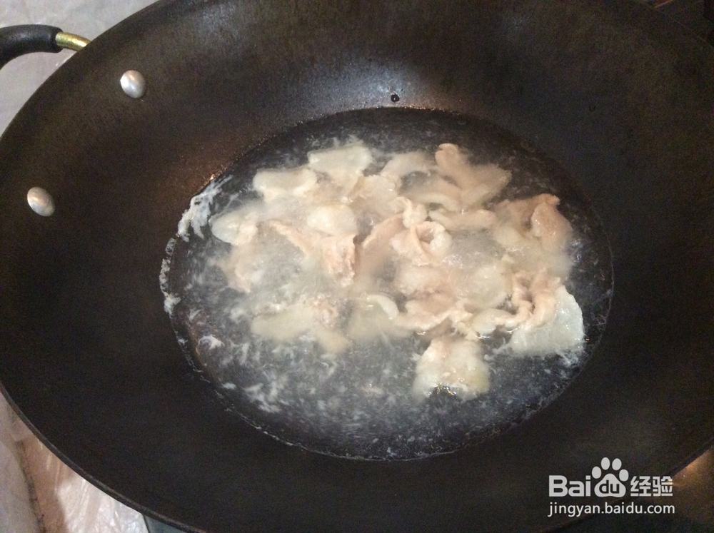 茄子炒肉怎样做好吃？茄片小炒肉