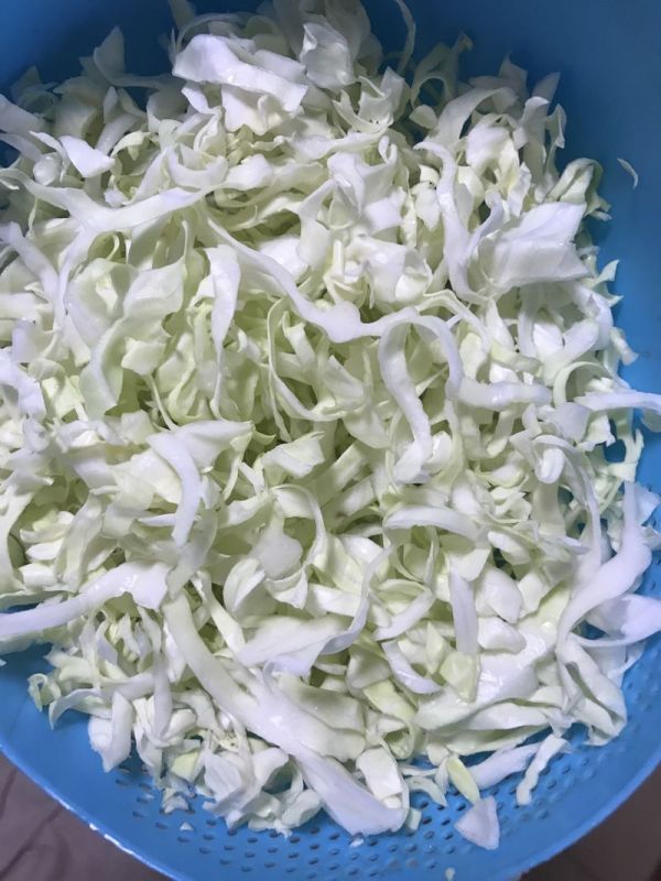 鲜虾火腿圆白菜炒粉丝