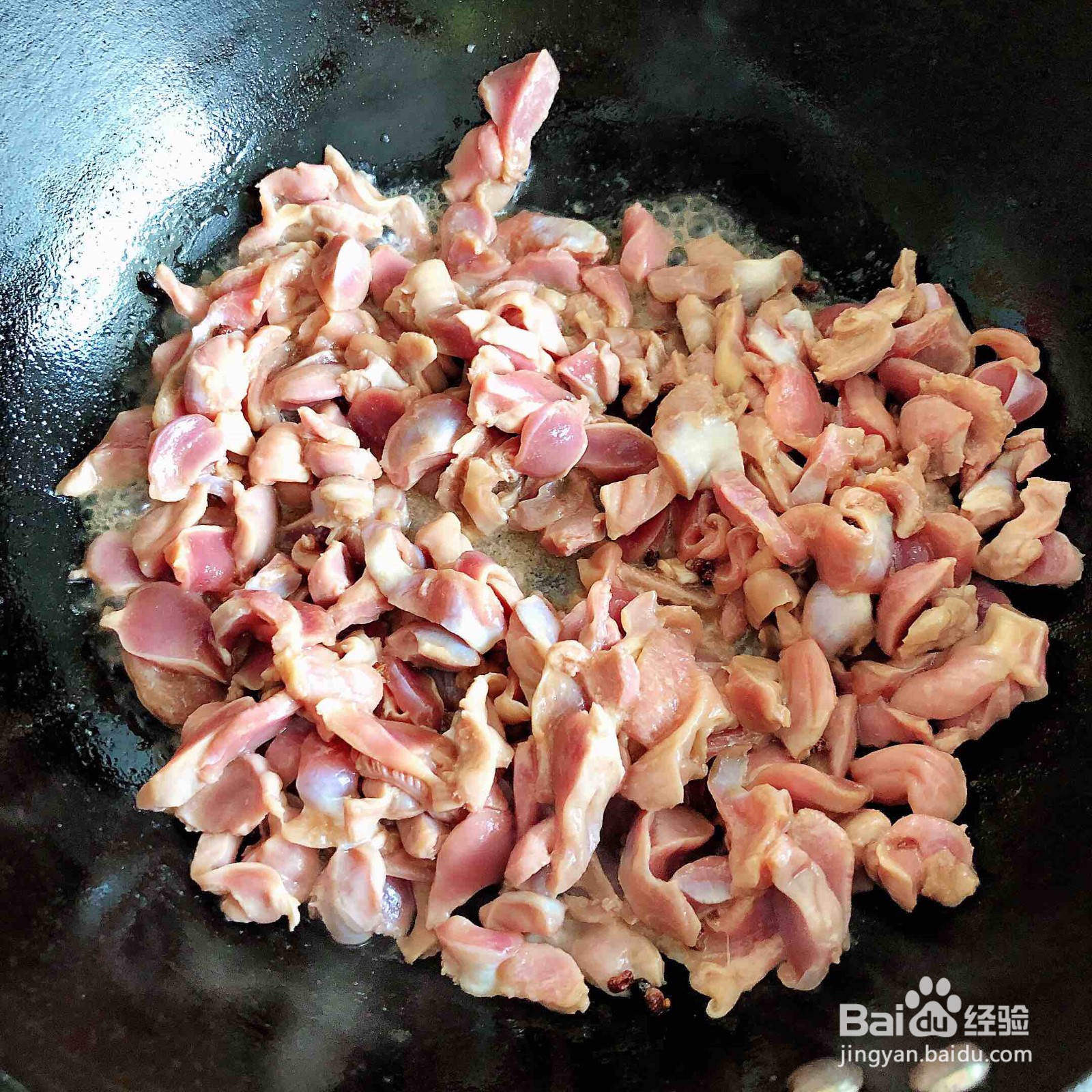 家常青椒炒鸡胗