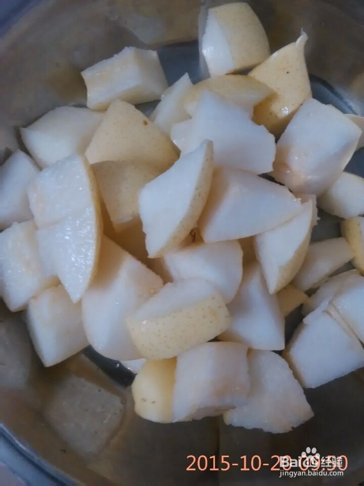 教你怎样煮雪梨猪肺糖水