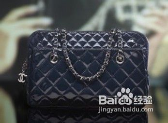 香奈儿chanel包包真假辨别方法