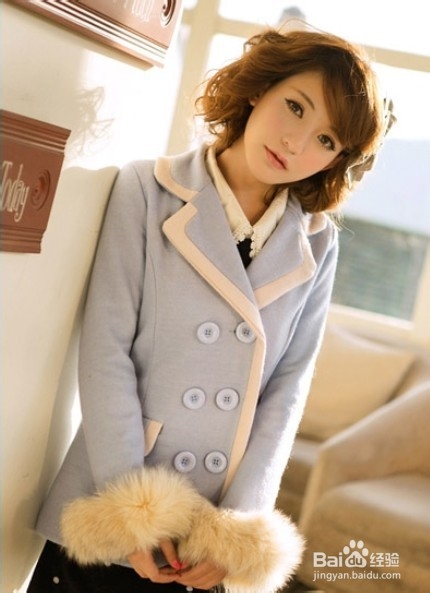 毛呢外套+短裙+裤袜 2013早春最IN搭配超显瘦