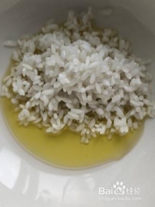 如何做腊肉煲仔饭