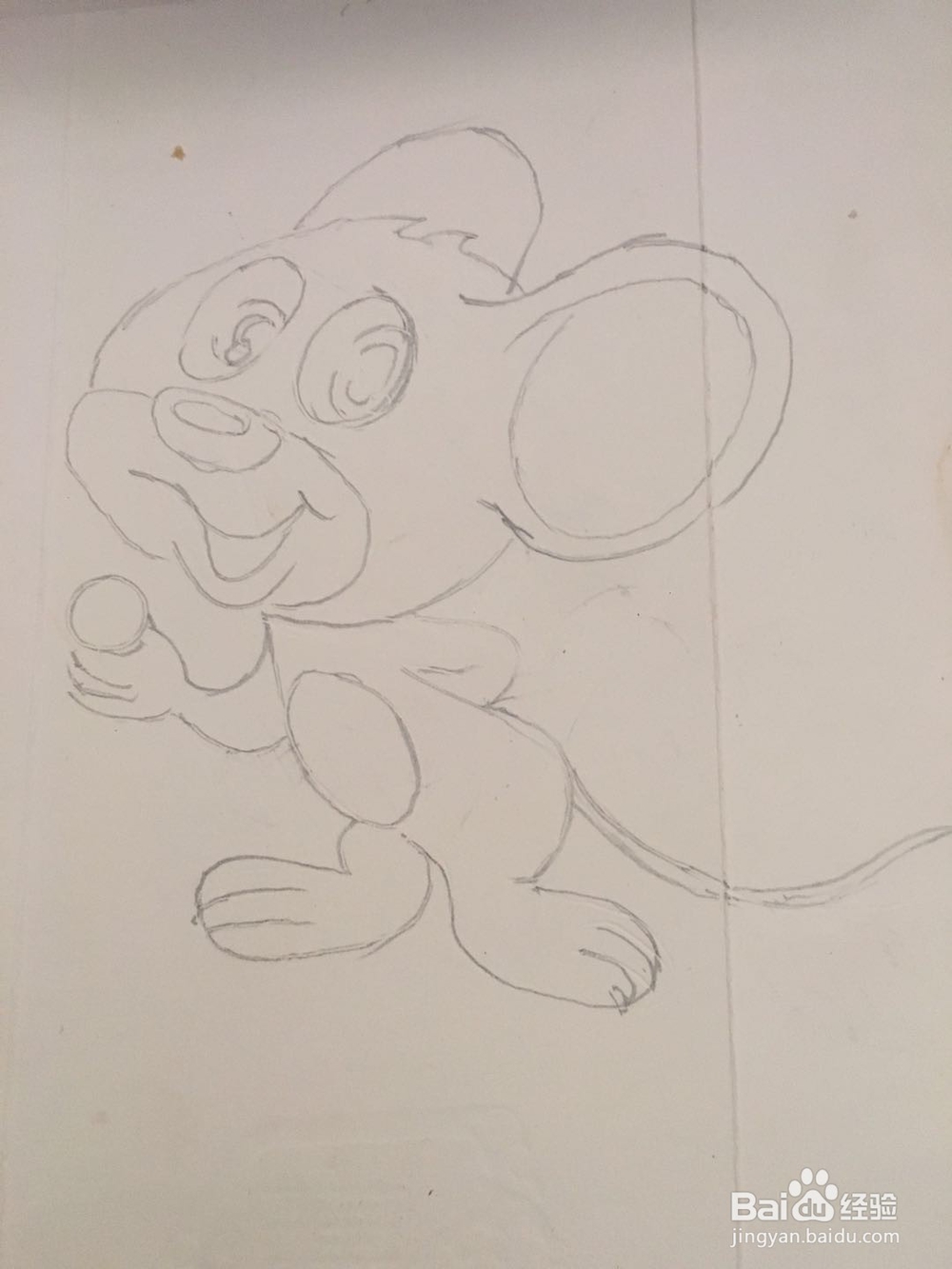 怎样画一个卡通小老鼠的彩铅画
