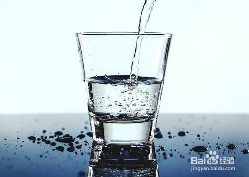 每天多喝水的好处?