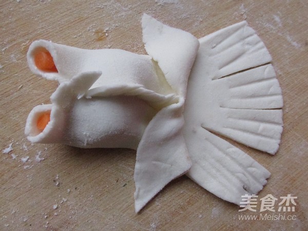 金鱼虾仁蒸饺南瓜粥