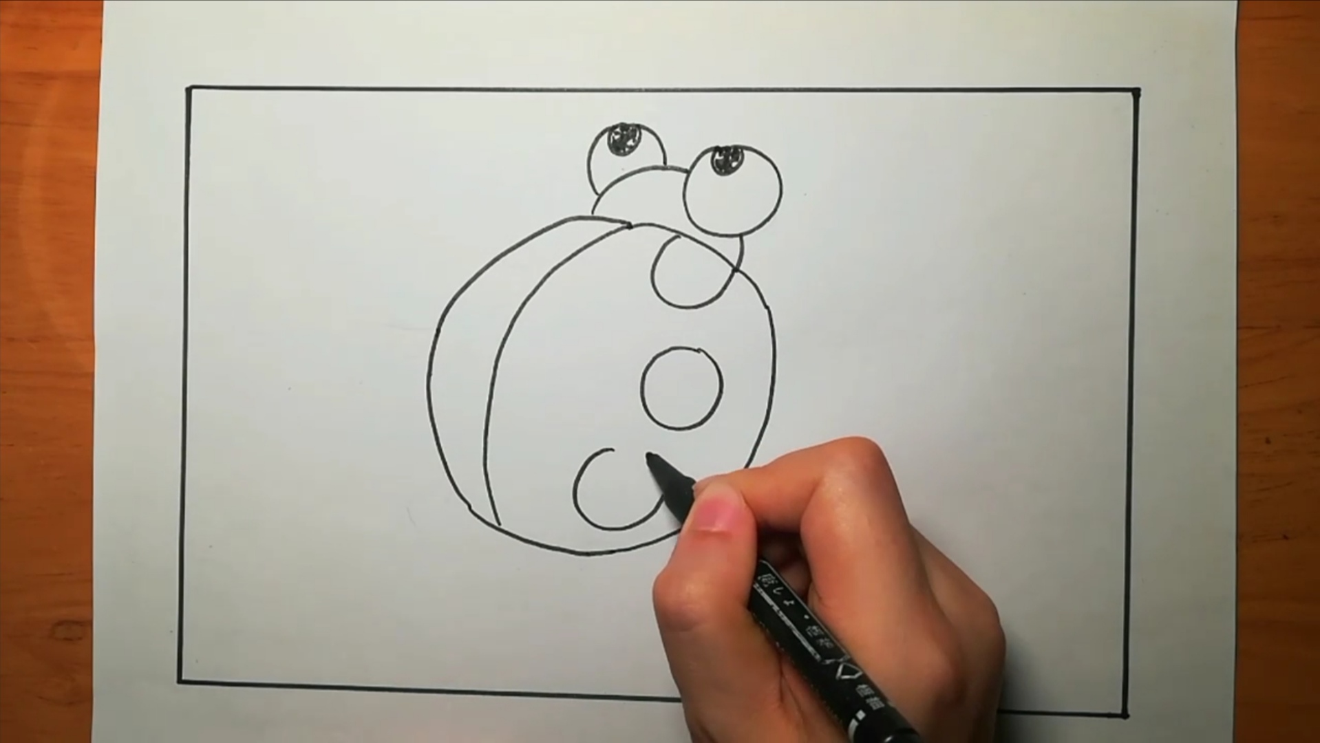七星瓢虫怎么画