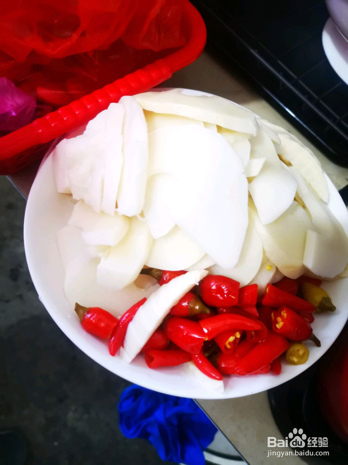 家常鸭脚煲的做法