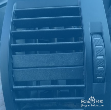 瑞虎3两侧空调出风如何拆