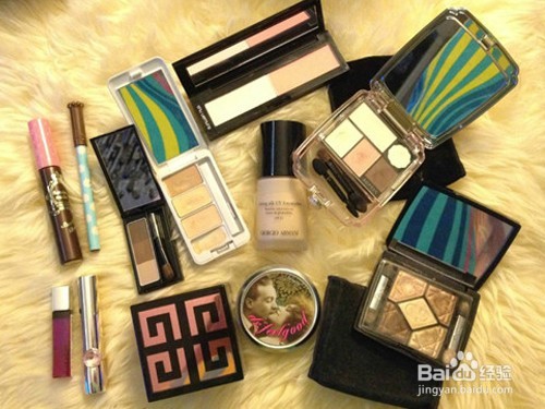 美丽功略之学习化妆之前我们应该做什么准备