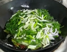 专业厨师如何熬制葱油