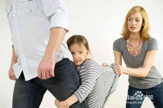 婚变父母：该如何给孩子一条“生路”
