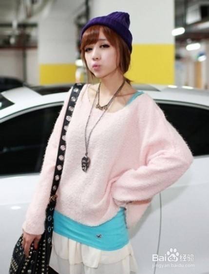 秋款蝙蝠袖毛衣 搭配出瘦十斤效果