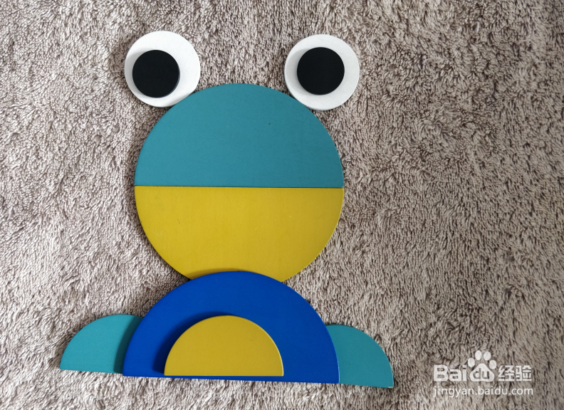 含六个半圆形的青蛙怎样拼？