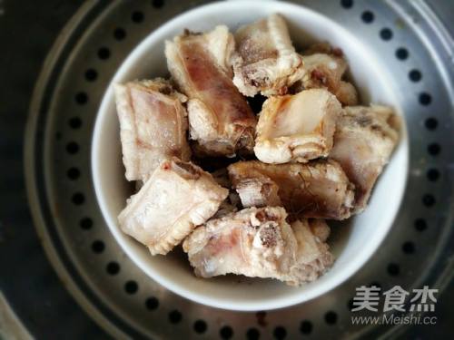 清蒸排骨的做法(清蒸排骨的做法广东人)