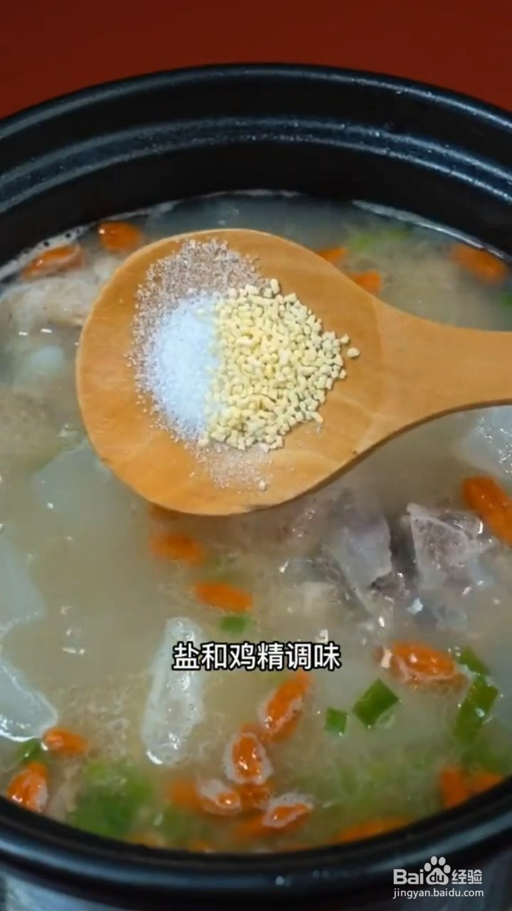 怎么做萝卜排骨汤