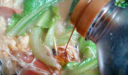 煮面条放什么调料