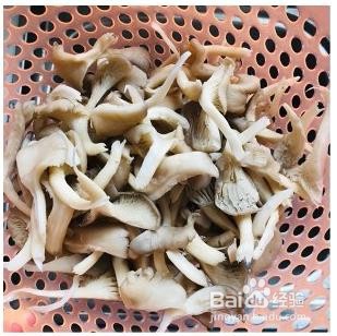 椒盐蘑菇-超好吃的下酒菜