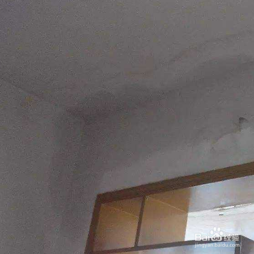 屋顶漏水用什么材料？