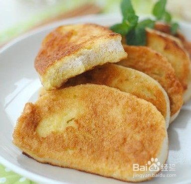 爸爸去哪儿：鸡蛋馒头片怎么做