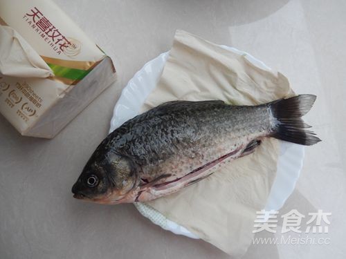 木瓜鲫鱼汤的做法