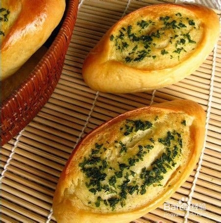 如何做全麦罗勒面包