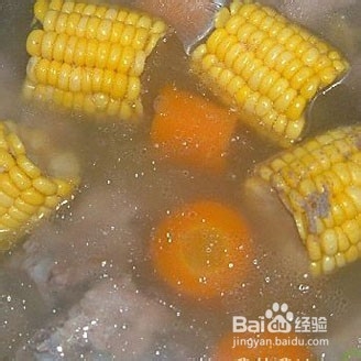 怎样做玉米萝卜大骨汤