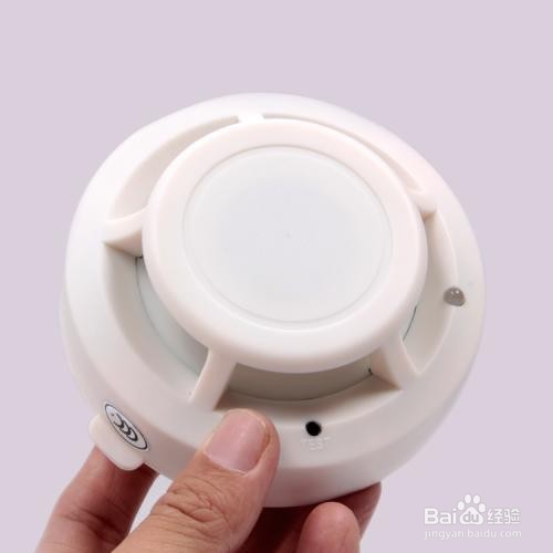 烟感器一直响怎么解除