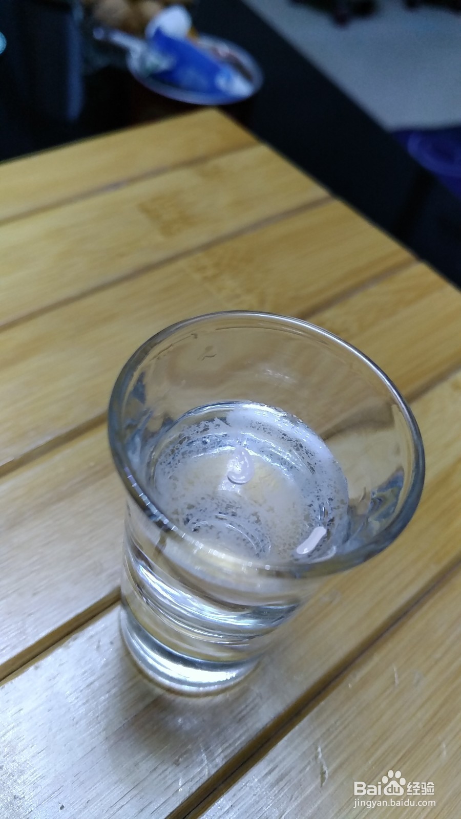 如何鉴别粉底的遮瑕能力