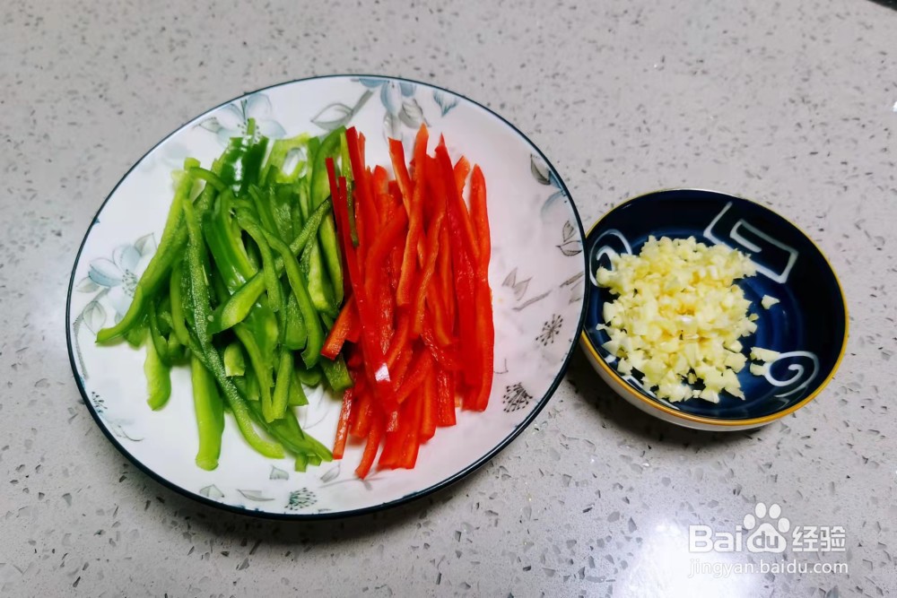 青椒炒面筋的做法