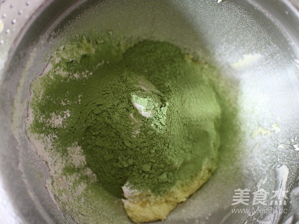 青汁磅蛋糕的做法