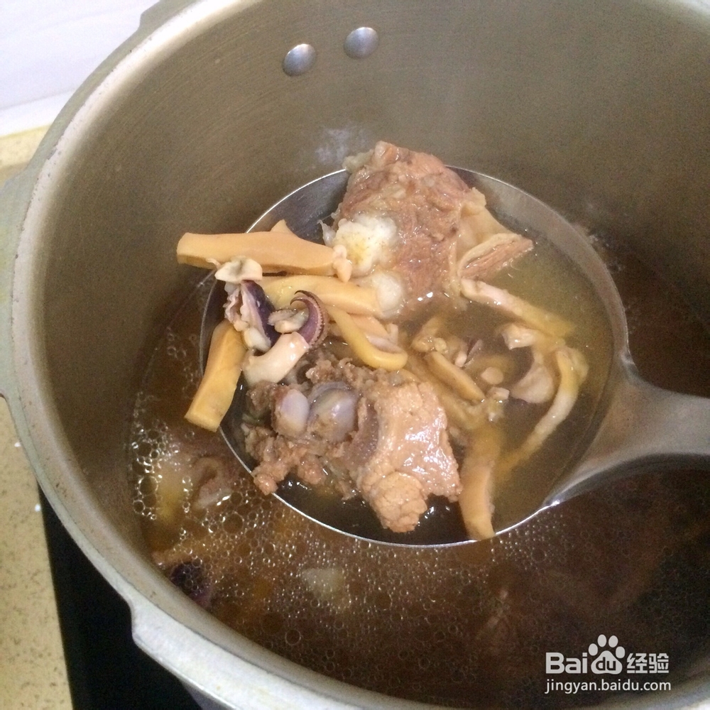 妈妈教我做的墨鱼干排骨汤