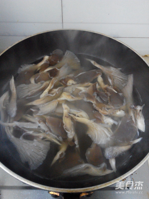 干炸平菇的做法