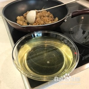 白白滑滑的猪油-用最简单的方法做出