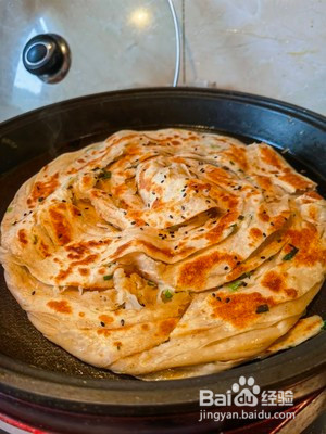 全麦粉葱花油饼的做法