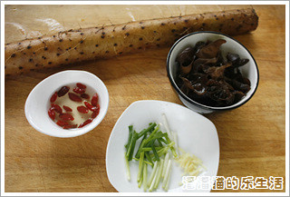 枸杞木耳炒山药