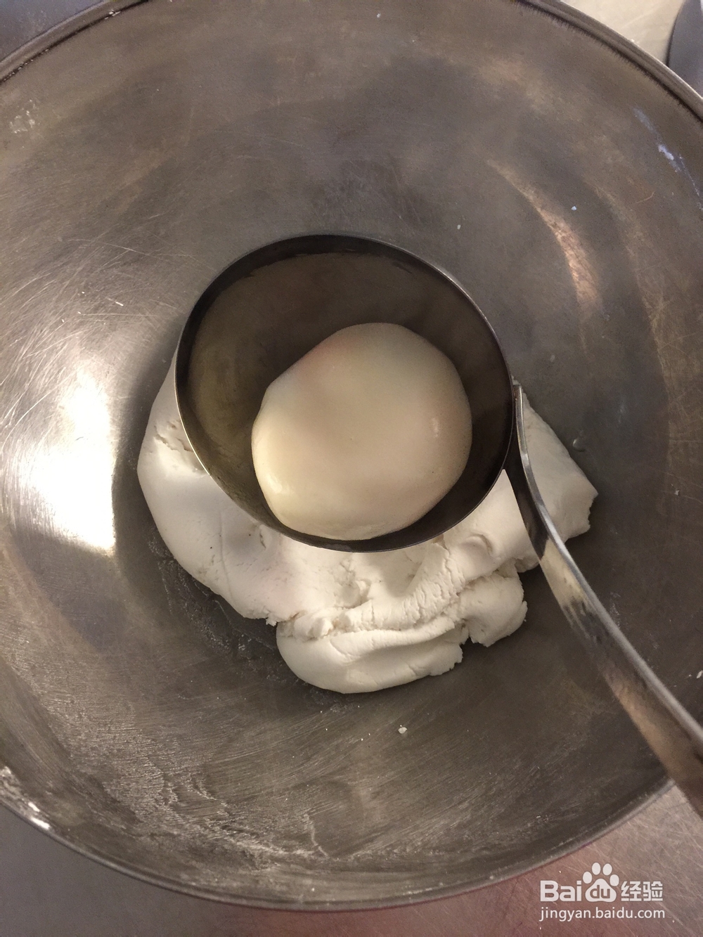 非常简单的黑芝麻汤圆