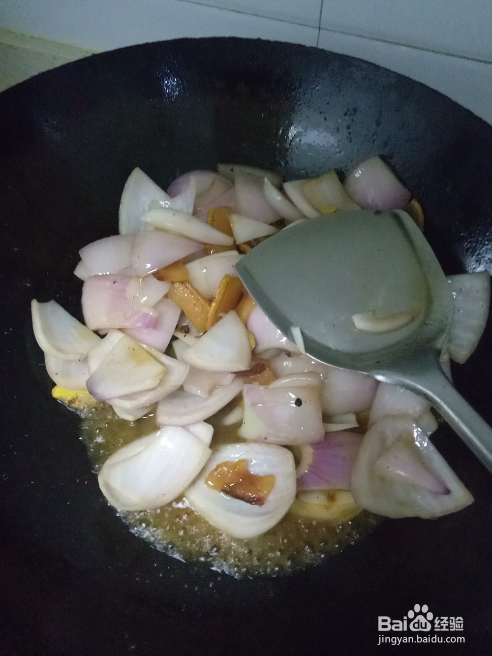 家常腊肉炒洋葱