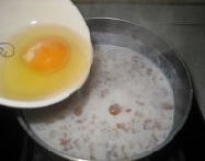 创新——牛奶桃胶窝蛋