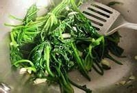 蒜末菠菜的制作方法